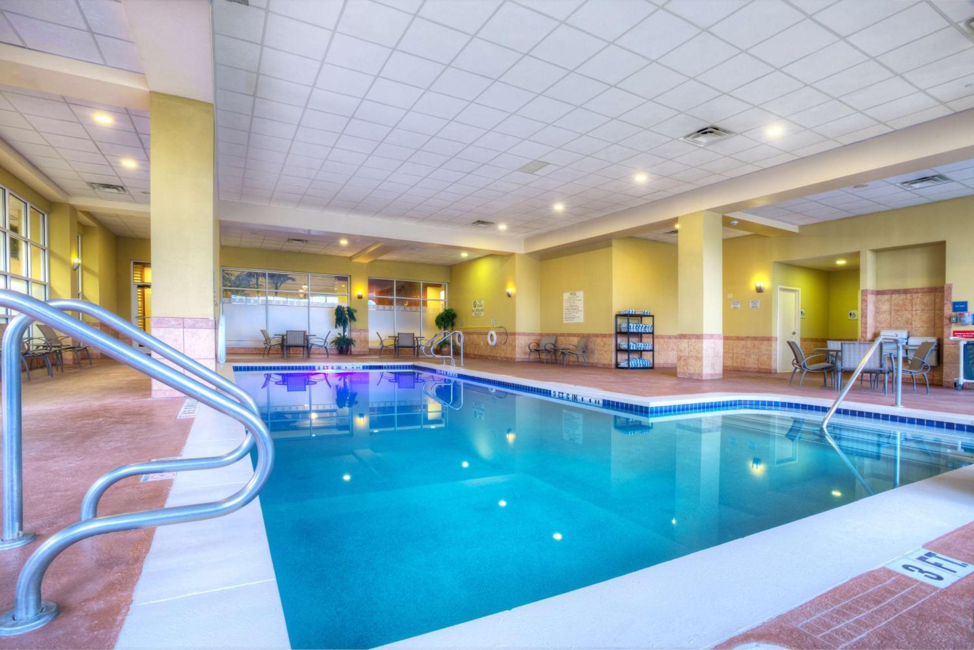 Embassy Suites By Hilton Ларедо Екстериор снимка